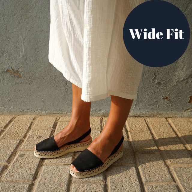 Wide Fit | Platform Avarcas | Black and Beige (Padded)