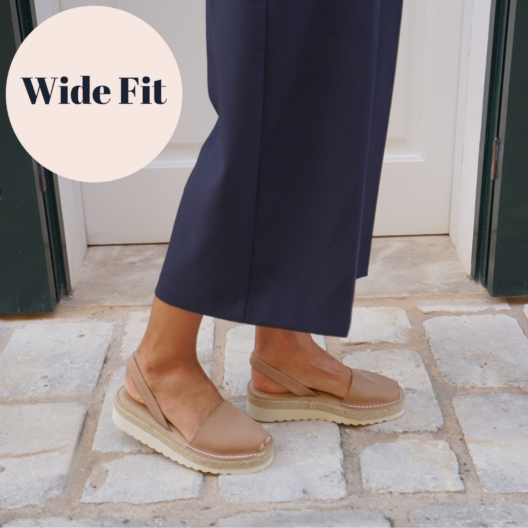 Wide Fit | Platform Avarcas | Tan (Padded)