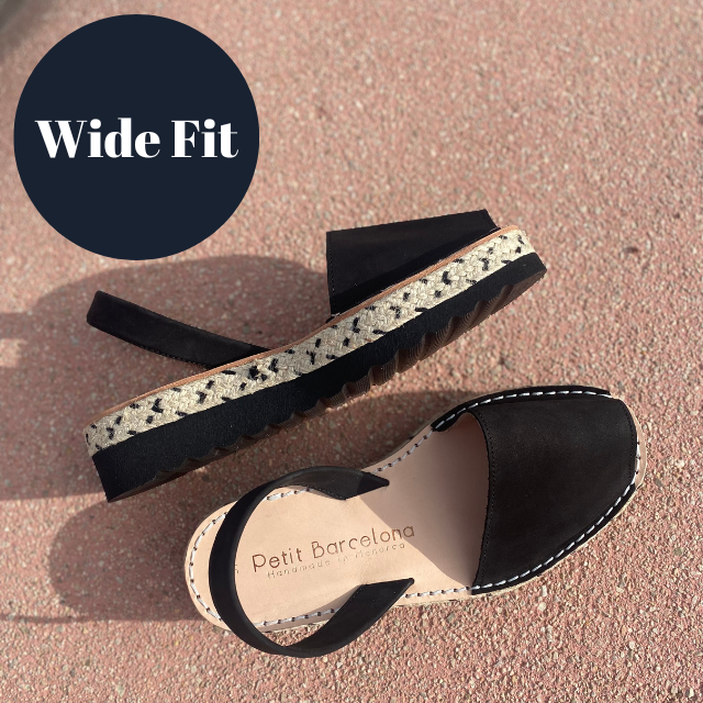 Wide Fit | Platform Avarcas | Double Black Suede - PetitBarcelona