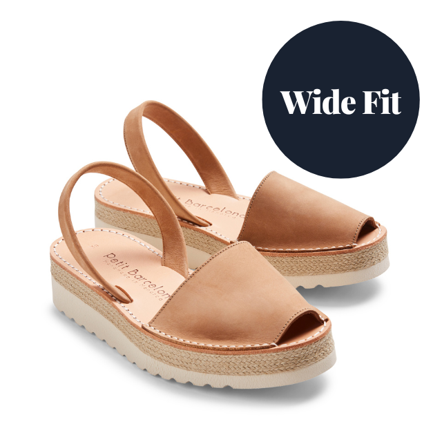 Wide Fit | Platform Avarcas | Tan Nubuck - PetitBarcelona