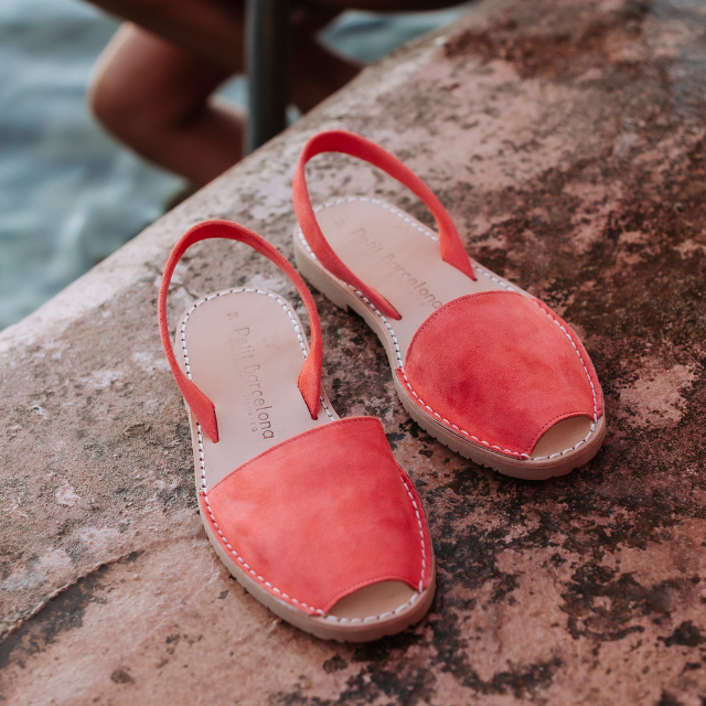 Flat Avarcas | Watermelon Suede - PetitBarcelona